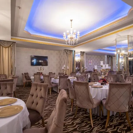 Ay Hanedan 3* بورصة