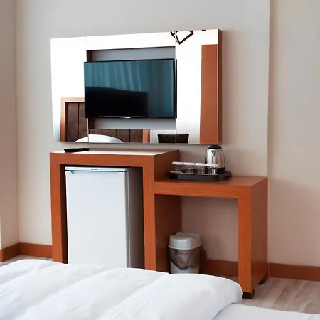 Hotel Ay Hanedan