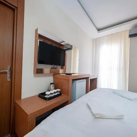 Ay Hanedan 3* بورصة