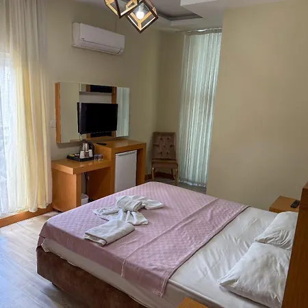 Hotel Ay Hanedan